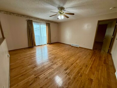 106 E 3rd St, Alda, NE 68810 - photo 5