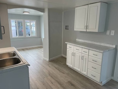 1455 S State St unit 225, Hemet, CA 92543 - photo 5