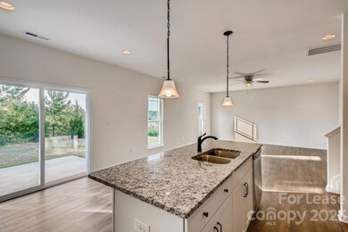 114 Fleming Dr, Statesville, NC 28677 - photo 5