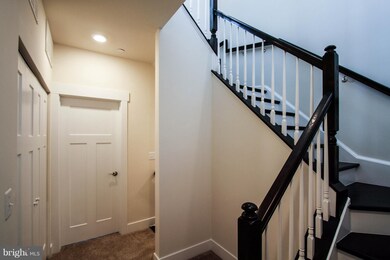 1337 Powhatan St unit 16, Alexandria, VA 22314 - photo 7