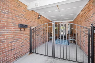 310 W 18th St, Chattanooga, TN 37408 - photo 2