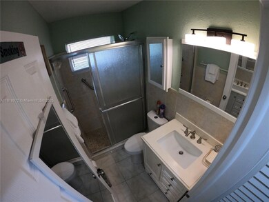 6101 Rodman St unit 2, Hollywood, FL 33023 - photo 4