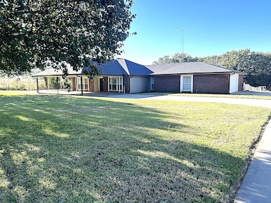 1072 Wagonseller Rd, Bowie, TX 76230 - photo 2