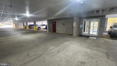 Condos at the Ridge unit 301, Owings Mills, MD 21117 - photo 6