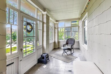 300 N Maple Ave, Elmhurst, IL 60126 - photo 4