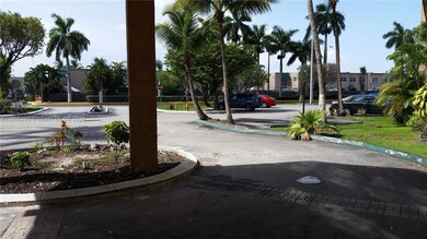 Coral Towers Condos unit 402, Miami, FL 33175 - photo 5