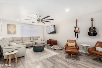 1963 E Loma Vista Dr, Tempe, AZ 85282 - photo 7