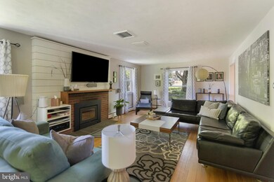 16 Perry Dr, Ewing, NJ 08628 - photo 5