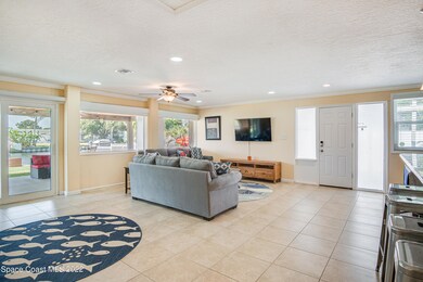 144 Bahama Blvd-7