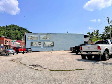 229 Main St, McGregor, IA 52157 - photo 5