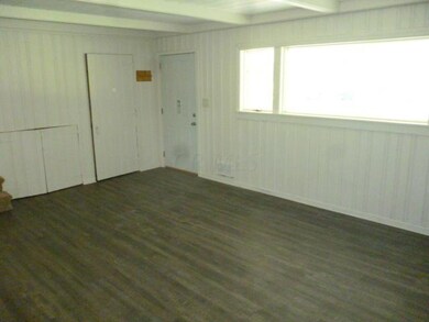 1030 Pierce Ave, Columbus, OH 43227 - photo 4