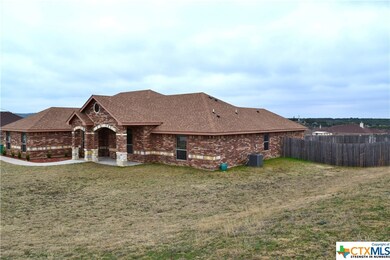 900 Cactus Ln, Copperas Cove, TX 76522 - photo 3