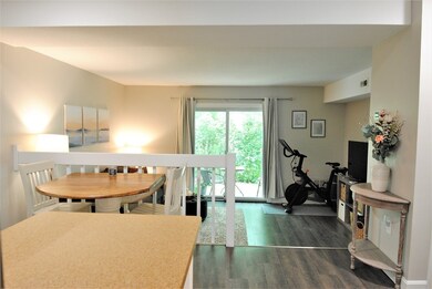 119 Tall Oaks Dr unit F, South Weymouth, MA 02190 - photo 7