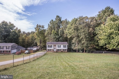 38525 Arlington Dr, Mechanicsville, MD 20659 - photo 7