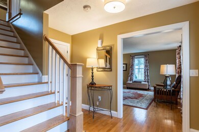 5 Plum Dr, Nashua, NH 03062 - photo 3