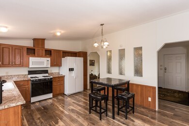 3275 N Kerren Loop, Ash Fork, AZ 86320 - photo 4