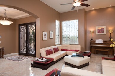 Living Room/Dining Room 2