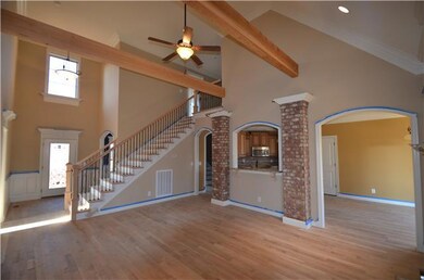 Open floor plan!!!!