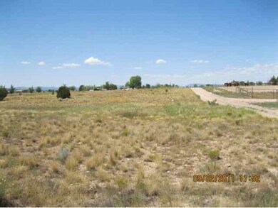 275 W Eleanor Rd, Paulden, AZ 86334 - photo 2