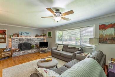 40 living Room