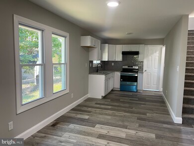 408 N 7th St, Millville, NJ 08332 - photo 4