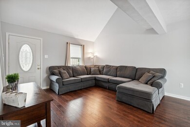 1585 Brimfield Cir, Sykesville, MD 21784 - photo 3