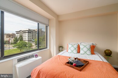 General Scott Apartments unit 310, Washington, DC 20036 - photo 7