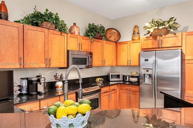 Colonnade at Dadeland unit 320, Miami, FL 33143 - photo 3