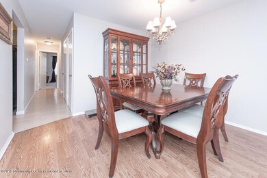 351 Sequoia Ct, Howell, NJ 07731 - photo 4