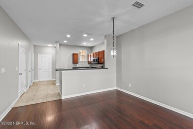 2306 Red Moon Dr, Jacksonville, FL 32216 - photo 7