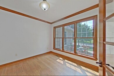23-web-or-mls-6675BaronscourtLoop_Hommat