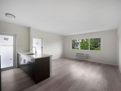 1525 Michigan Ave unit 12, Miami Beach, FL 33139 - photo 5