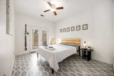 2106 Holman St unit B, Houston, TX 77004 - photo 5