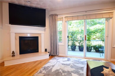 881 Greenwich Ave unit D17, Warwick, RI 02886 - photo 3