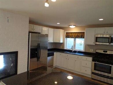 4 E Edgewater Dr, Wareham, MA 02571 - photo 5