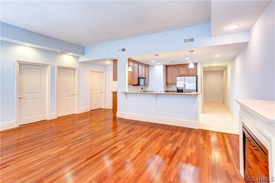 Great Room with Electric FP