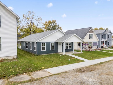 333 N 10th St, Newark, OH 43055 - photo 3