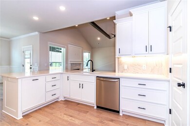 419 Casella St, Tontitown, AR 72762 - photo 3