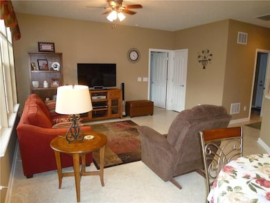 15985 Marsala Dr, Fishers, IN 46037 - photo 4