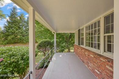 31 Revere Rd, Riverside, CT 06878 - photo 3