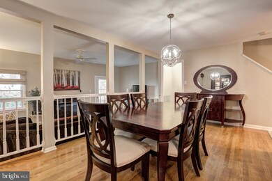 3040 Southern Elm Ct, Fairfax, VA 22031 - photo 6