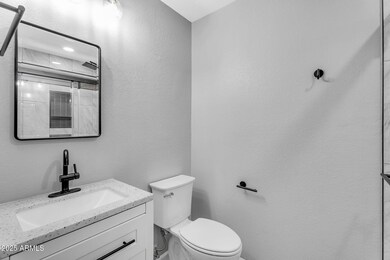 1368 E Wickieup Ln, Phoenix, AZ 85024 - photo 7