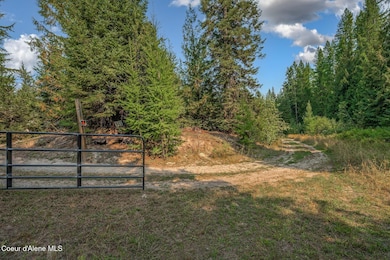 1213 Tanglewood Dr, Priest River, ID 83856 - photo 2