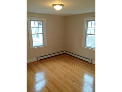 33 Hillview Ave, Providence, RI 02908 - photo 4