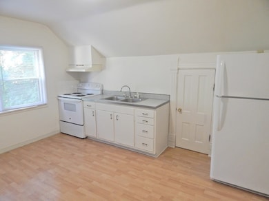 unlisted-address, Genoa, IL 60135 - photo 3