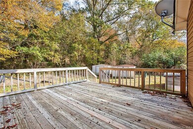 8486 Swanns Point Rd, Spring Grove, VA 23881 - photo 7