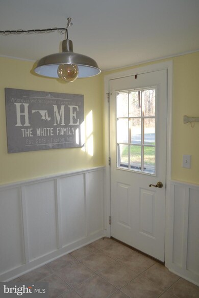 6356 Landing Neck Rd, Easton, MD 21601 - photo 2