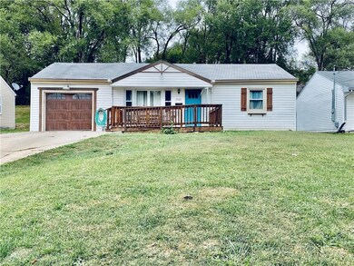 7105 SW 16th St, Des Moines, IA 50315 - photo 4