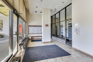 unlisted-address, Lombard, IL 60148 - photo 7