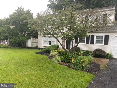 152 Trappe Ln, Langhorne, PA 19047 - photo 2